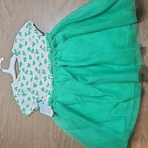 Cat & Jack Shamrock Dress - Picture 5 of 5